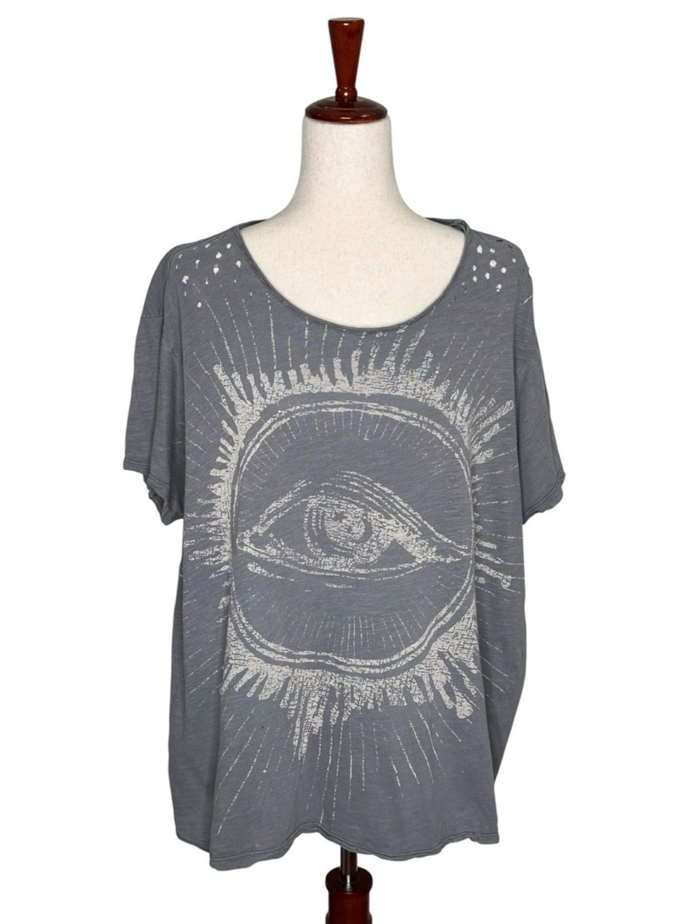 Magnolia Pearl "Rays of Glory" Boyfriend Tee – Ozzy Grey Celestial